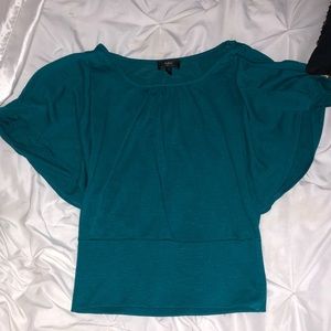 Short bell sleeve top